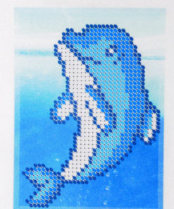 Broderie cu margele Delfin A6 dimenisune 8,7x11,8 cm, 4 de culori, 845 margele