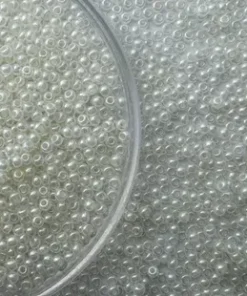 Mărgele Preciosa 10/0 cod 47102 bej lucios ambalaj angro, perlă, ideale pentru broderii mari și ateliere handmade.