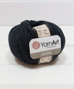 Fir YarnArt Jeans gri 028, fin și ușor, ideal pentru amigurumi, haine de vară și accesorii handmade.