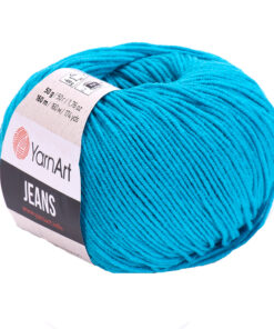 Fir YarnArt Jeans albastru 055, fin și ușor, ideal pentru amigurumi, haine de vară și accesorii handmade.