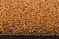 Mărgele Preciosa 10/0 cod 16050, ambalaj angro, lucios transparent, ideale pentru broderii mari și ateliere handmade.