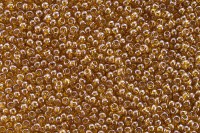 Mărgele Preciosa 10/0 cod 16070, ambalaj angro, lucios transparent, ideale pentru broderii mari și ateliere handmade.