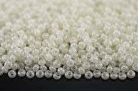 Mărgele Preciosa 10/0 cod 47102 ambalaj angro, perlă, ideale pentru broderii mari și ateliere handmade.