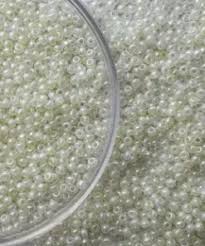 Mărgele Preciosa 10/0 cod 57206, ambalaj angro,lucios, ideale pentru broderii mari și ateliere handmade.